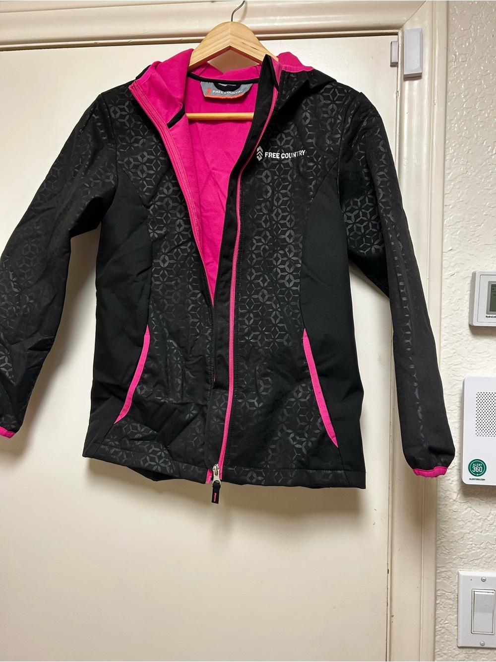 Free Country Black Jacket with Hot Pink Lining & Trim